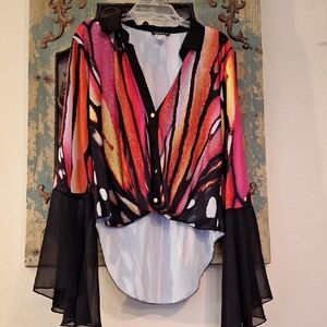 Vibrant Multicolor Blouse with Bell Sleeves. Excellent Condition NWOT Size SMALL